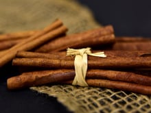 Mouches et moucherons dans la cuisine ? Voici l’ingrédient du placard que vous devriez utiliser pour éviter une invasion cet été