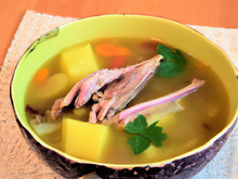 Soupe à la carcasse d'oie (ou de canard)