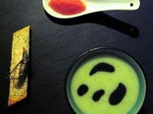 Gaspacho de fenouil vanillé, pistou et menthe au pastis