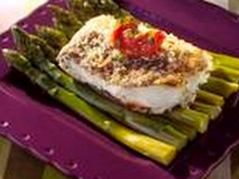 Dos de cabillaud sur lit d'asperges vertes à la ciboulette