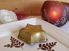 Étoiles de Noël brillantes chocolat et framboise