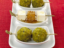 Croquettes de Crottin de Chavignol aux pistaches et aux pignons