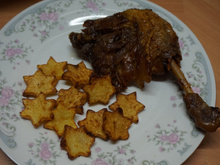 Confit de canard maison et ses étoiles sautées à la graisse de canard