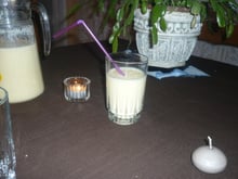 Boisson au yaourt et à la mangue