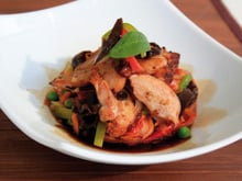 Wok de poulet aux légumes croquants