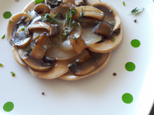 Carpaccio de cépes au vinaigre balsamique