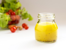 Cette vinaigrette sans huile de cette diététicienne sera parfaite pour alléger vos salades sans compromis