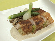 Croustillant de suprême de pintade à la crème de champignons