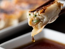 Raviolis chinois faciles : la recette de Jiaozi sans pliage pour le Nouvel An