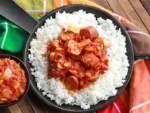 Rougail saucisse : la recette traditionnelle
