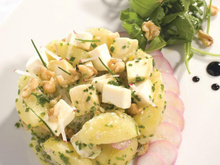Salade de rattes et chavignol