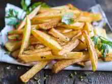 Frites au four maison peu grasses