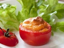 Tomates soufflées à la tomate
