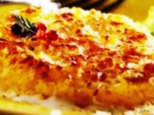 Gratin de polenta au fromage et aux lardons