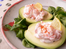 Coupelles d'avocat aux crevettes