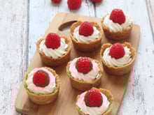Mini tartelettes crème de mascarpone, citron et framboises