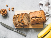 "C'est délicieux, c’est simple, c’est enfantin" : Philippe Conticini partage sa recette de gâteau à la banane