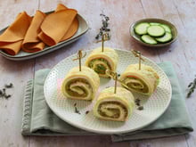 Omelette roulée aux tranches végé lentilles corail, chèvre frais et courgettes