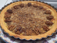 Tarte à la fourme d'Ambert et aux noix