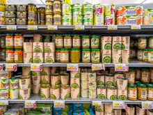 Pensez à bien vérifier vos placards, ces légumes en conserve vendus partout en France contiennent des morceaux de verre !