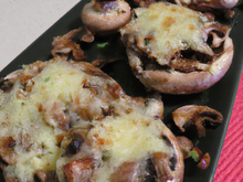 Champignons farcis au fromage à raclette