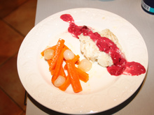 Cabillaud sauce cerise, carottes et oignons grelots caramélisés