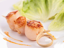 Noix de Saint-Jacques au vinaigre balsamique et à la crème