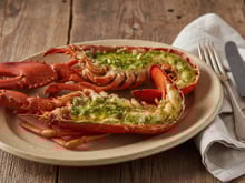 Homard au beurre persillé