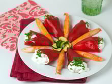 Piquillos, chantilly au curry et bâtonnets Coraya Suprêmes