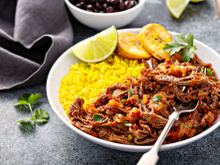 Connaissez-vous le ropa vieja, cette spécialité cubaine riche en saveurs ?