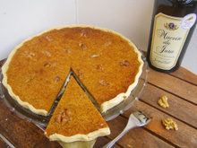 Tarte aux noix et Macvin du Jura