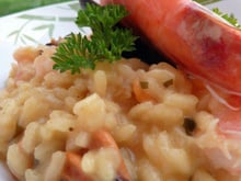 Risotto safrané aux moules et aux crevettes