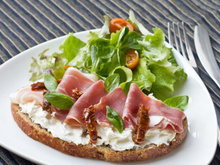 Tartine italienne au fromage à la crème Elle & Vire