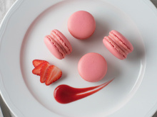 Macarons à la fraise économiques