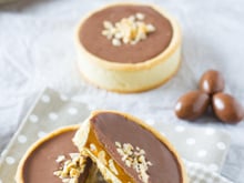 Tartelette choco-caramel mou aux cacahuètes