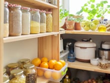 On a ENFIN trouvé la méthode fiable pour se débarrasser des mites alimentaires de façon naturelle