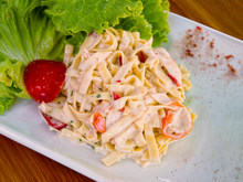 Salade de tagliatelles et surimi