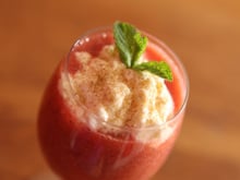 Soupe fraise-melon à la menthe