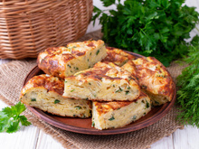 “C’est presque un nuage”: ce gâteau aux courgettes et chèvre frais va devenir votre recette préférée de l’été