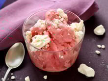 Yaourt glacé express à la fraise