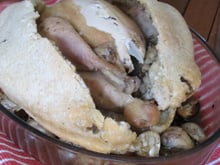 Poulet en croûte de sel à l'ail confit de Lomagne