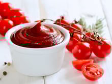 Voici pourquoi cette sauce très appréciée ne devrait pas être consommée régulièrement