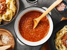 La recette officielle de la véritable sauce bolognaise a changé !  Voici la nouvelle version