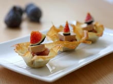 Petits nids de compotées d'oignons aux figues