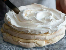 Frozen lemon meringue