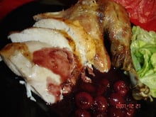 Dinde aux cerises, vin rouge et pain d'épices