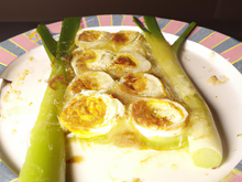 Radeau de poireaux primeurs nantais à l'œuf mollet