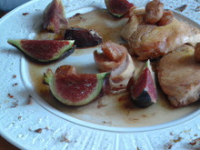 Chapon aux marrons et aux figues