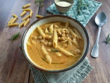 Pasta e ceci (soupe italienne de pâtes et pois chiches)