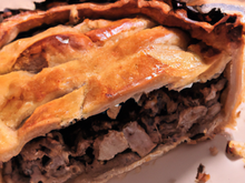 Tourte à la viande au fromage